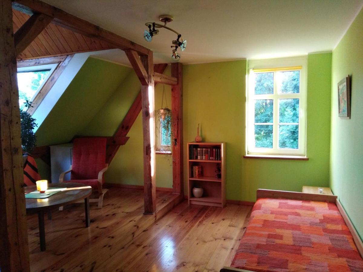 Alte Schule Am See Biskupiec  Bagian luar foto